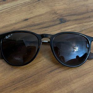 DAMAGED Ray Ban Erika Sungalsses